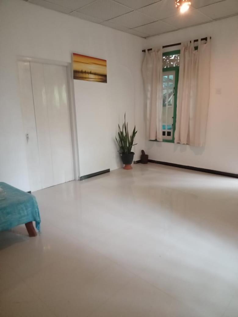 Apartamento Hiriketiya Mahi Surf Dikwella Sur Exterior foto