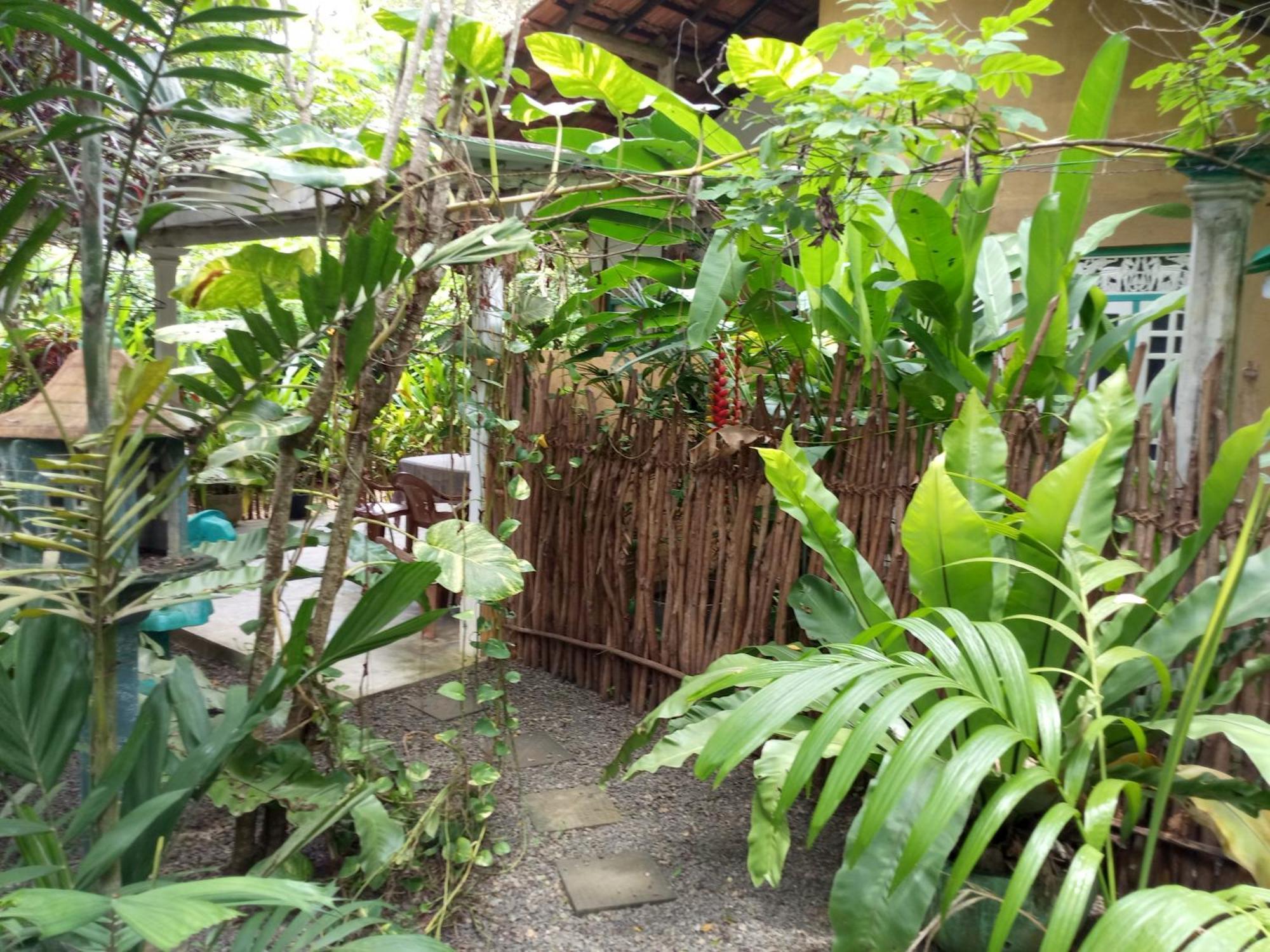 Apartamento Hiriketiya Mahi Surf Dikwella Sur Exterior foto
